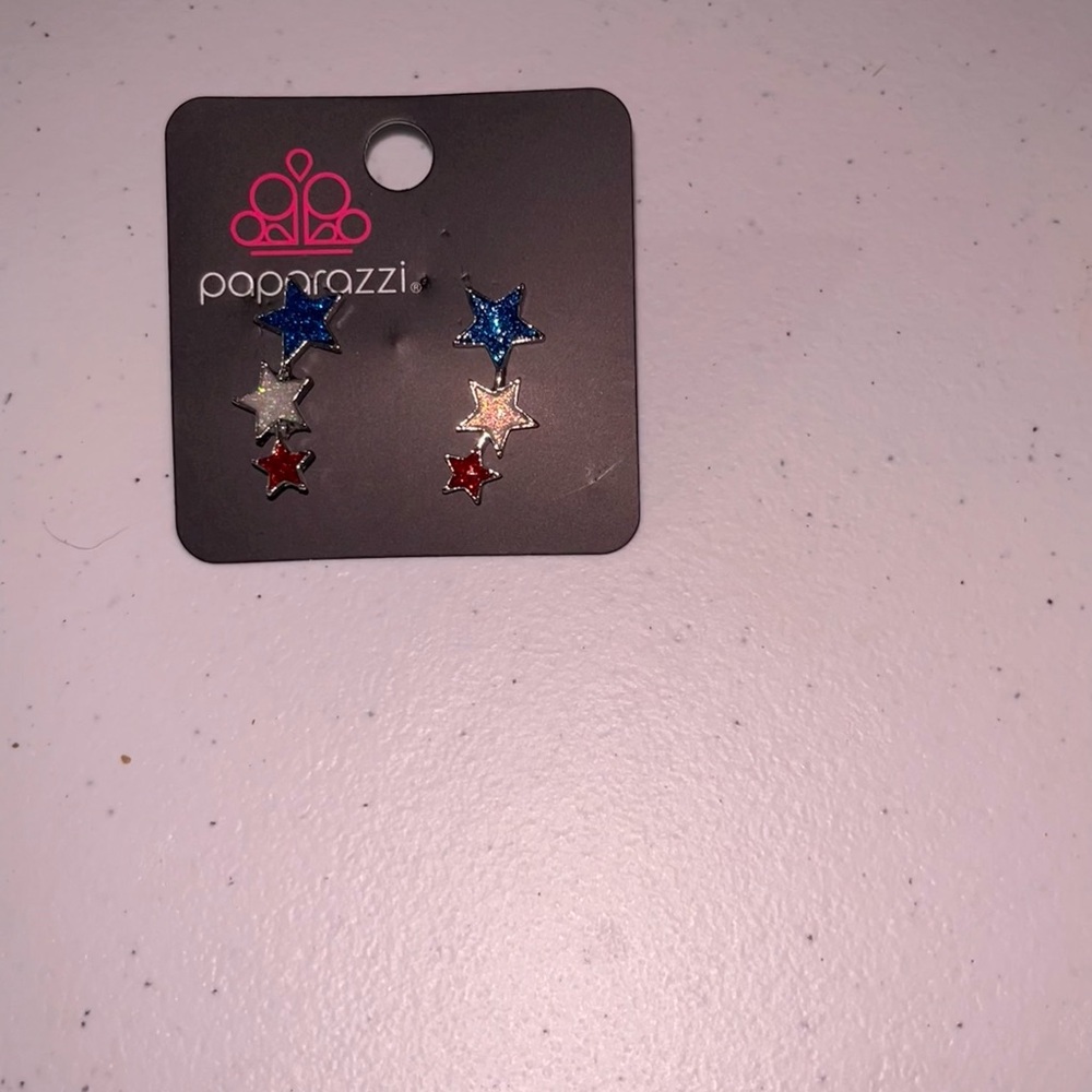 💙 NWT Paparazzi Patriotic Star Earrings